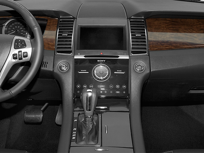 2013 Ford Taurus SE