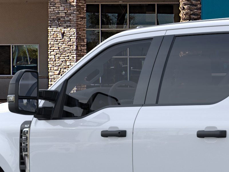 2026 Ford Chassis Cab F-350® XLT