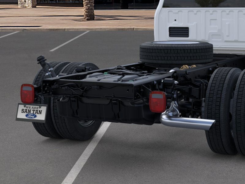 2026 Ford Chassis Cab F-450® XLT