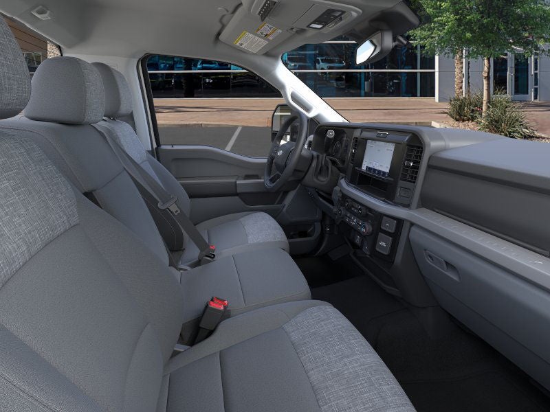 2026 Ford Chassis Cab F-600® XLT