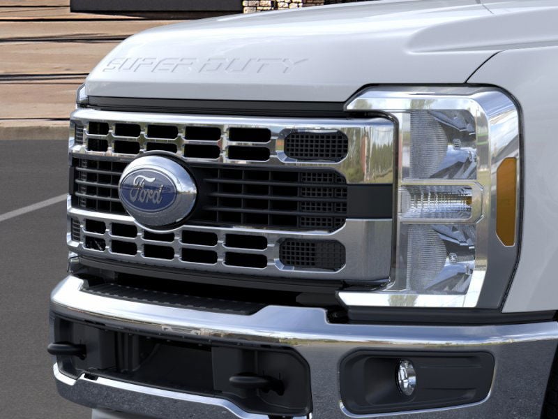 2025 Ford Chassis Cab F-350® XL