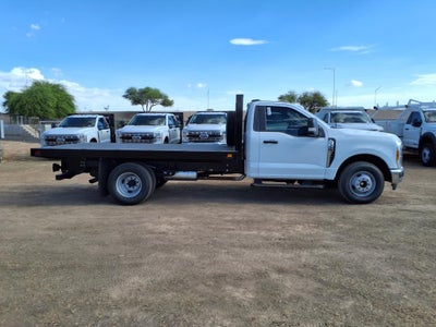 2025 Ford Chassis Cab F-350® XL