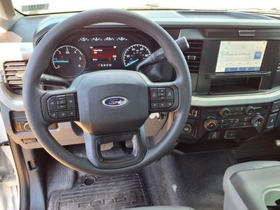 2025 Ford Chassis Cab F-350® XL