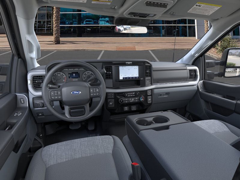 2026 Ford Chassis Cab F-350® XLT