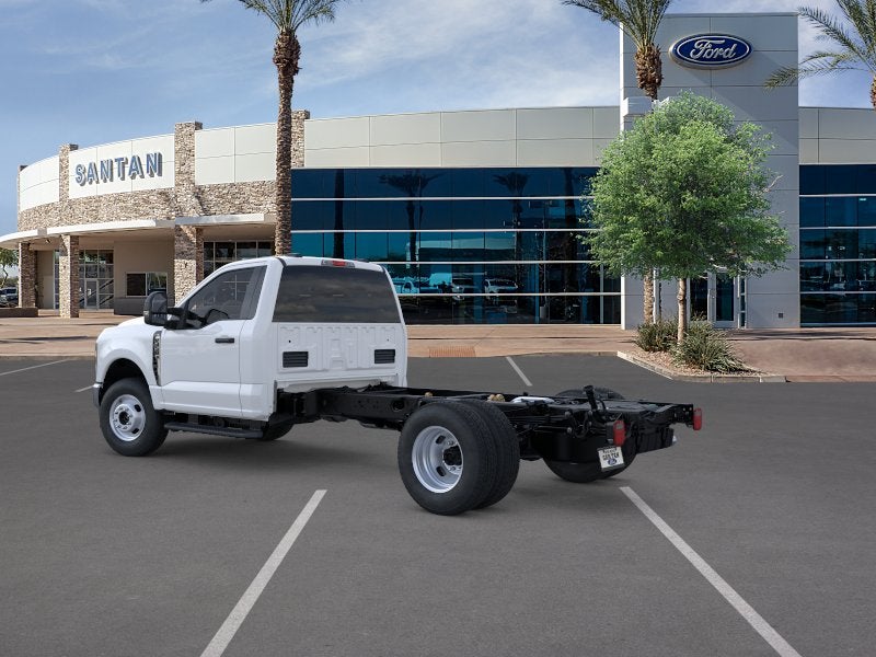2026 Ford Chassis Cab F-350® XL