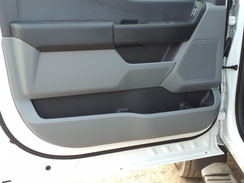 2024 Ford Chassis Cab F-550® XL