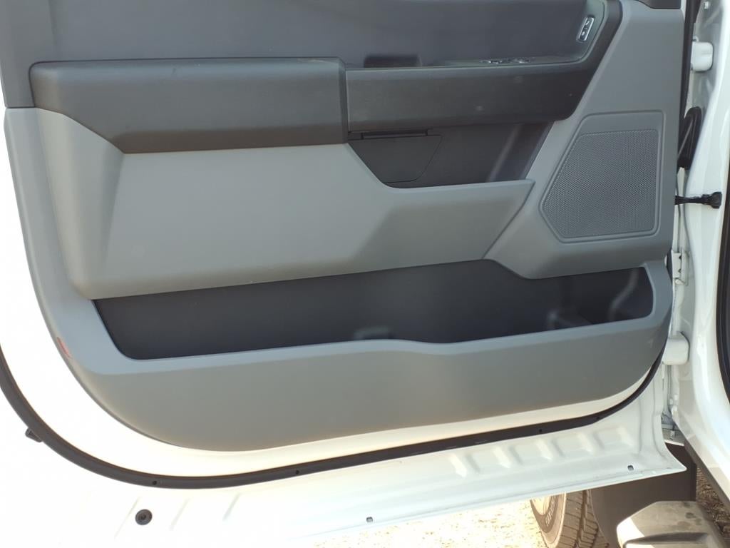 2024 Ford Chassis Cab F-550® XL