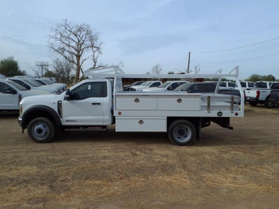 2024 Ford Chassis Cab F-550® XL