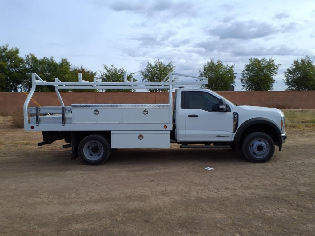 2024 Ford Chassis Cab F-550® XL