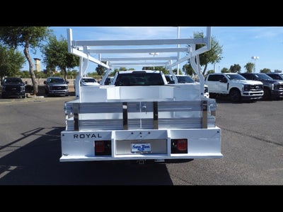 2024 Ford Chassis Cab F-550® XL