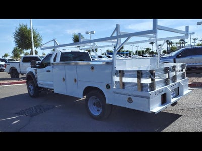 2024 Ford Chassis Cab F-550® XL