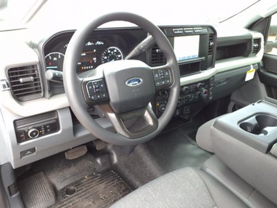 2024 Ford Chassis Cab F-550® XL