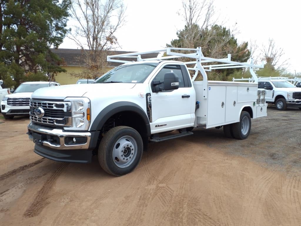 2024 Ford Chassis Cab F-550® XL