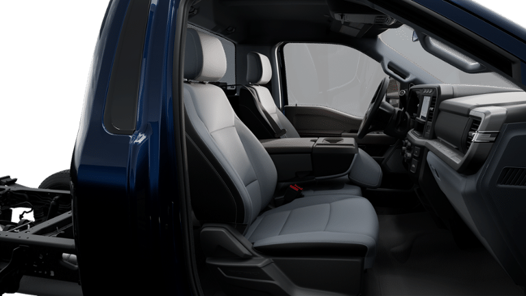 2024 Ford Chassis Cab F-550® XLT