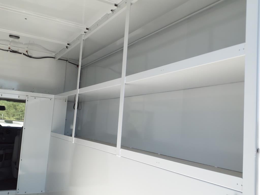 2025 Ford Econoline Cutaway E-350 SRW