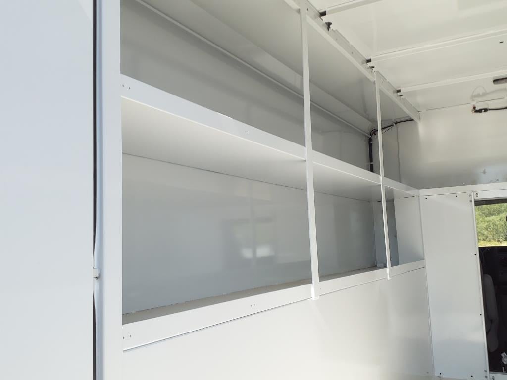 2025 Ford Econoline Cutaway E-350 SRW