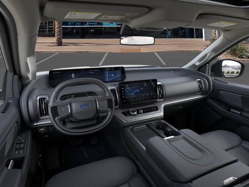2025 Ford Expedition Platinum®