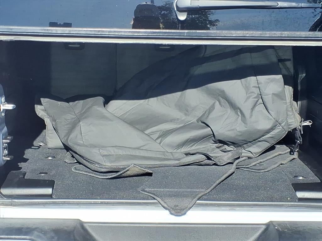 2023 Jeep Wrangler Sport Altitude