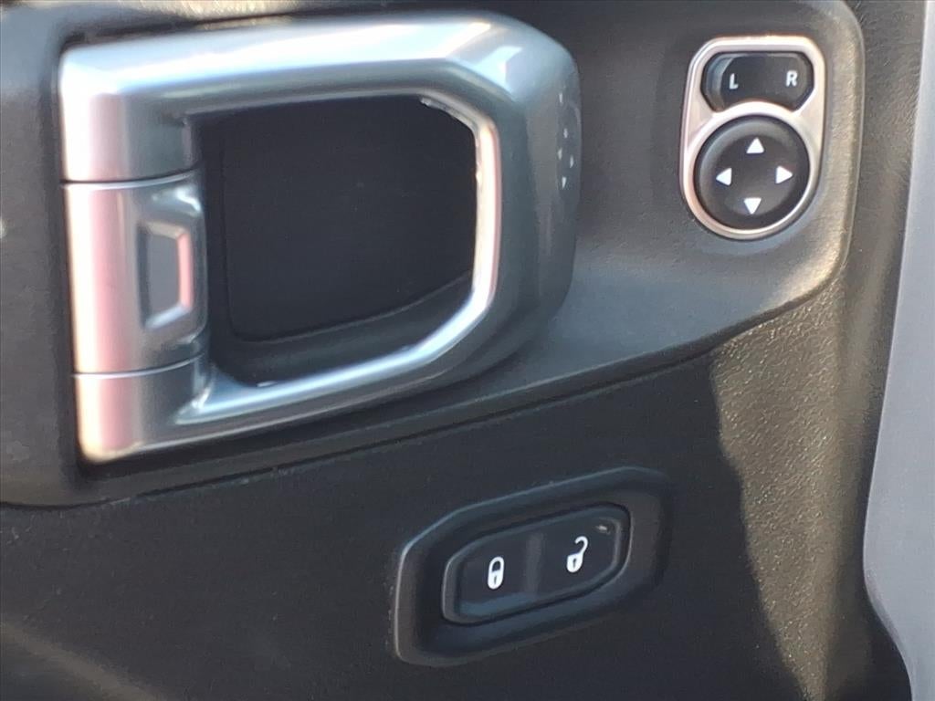 2023 Jeep Wrangler Sport Altitude