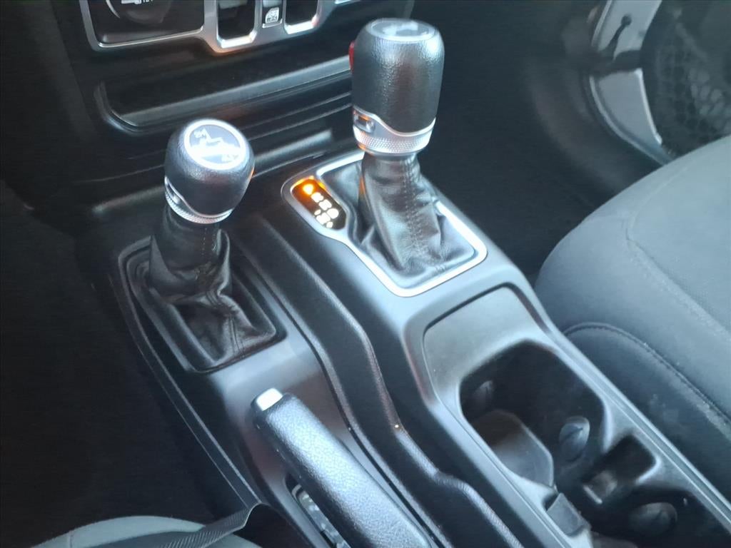 2023 Jeep Wrangler Sport Altitude