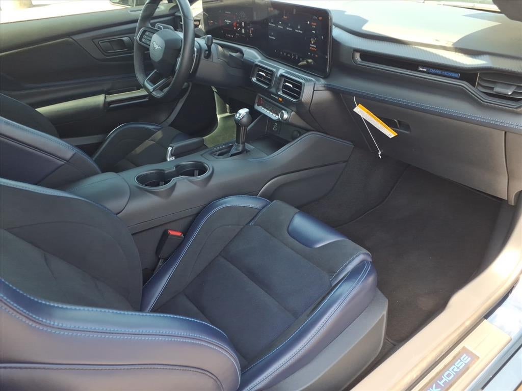 2025 Ford Mustang Dark Horse