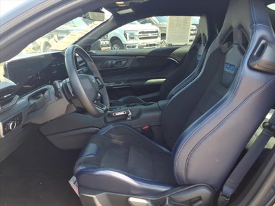 2025 Ford Mustang Dark Horse