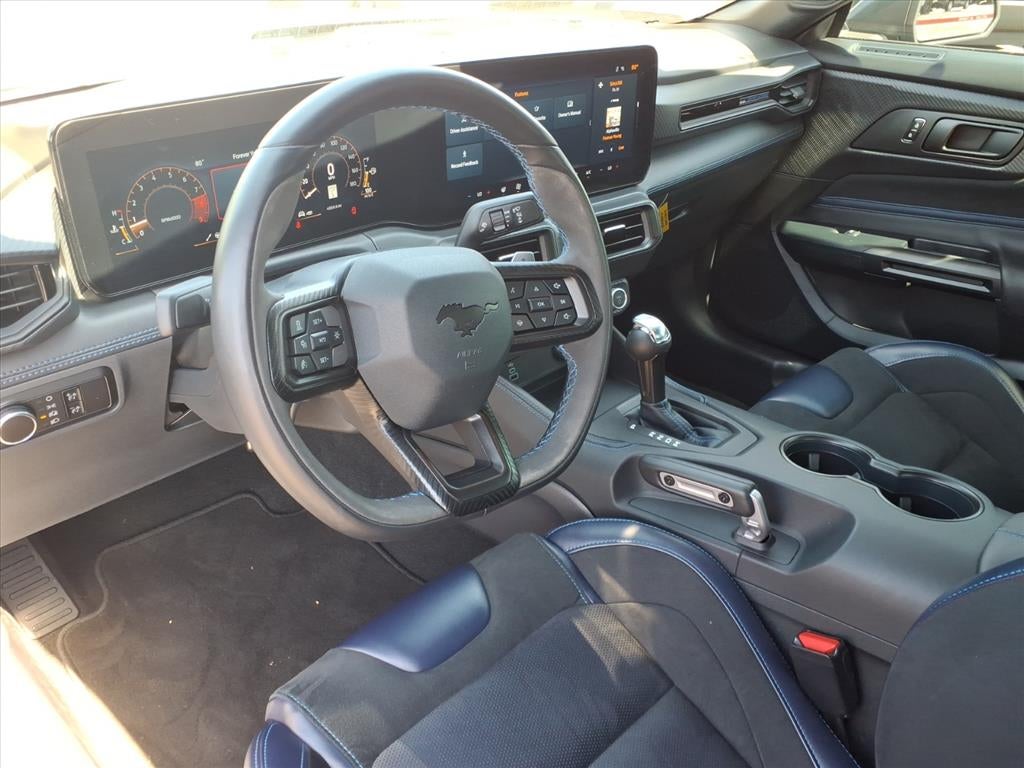 2025 Ford Mustang Dark Horse