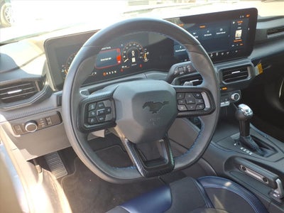 2025 Ford Mustang Dark Horse