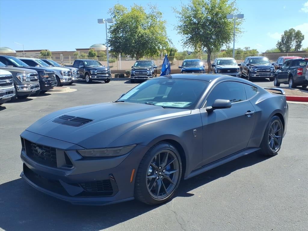 2025 Ford Mustang Dark Horse