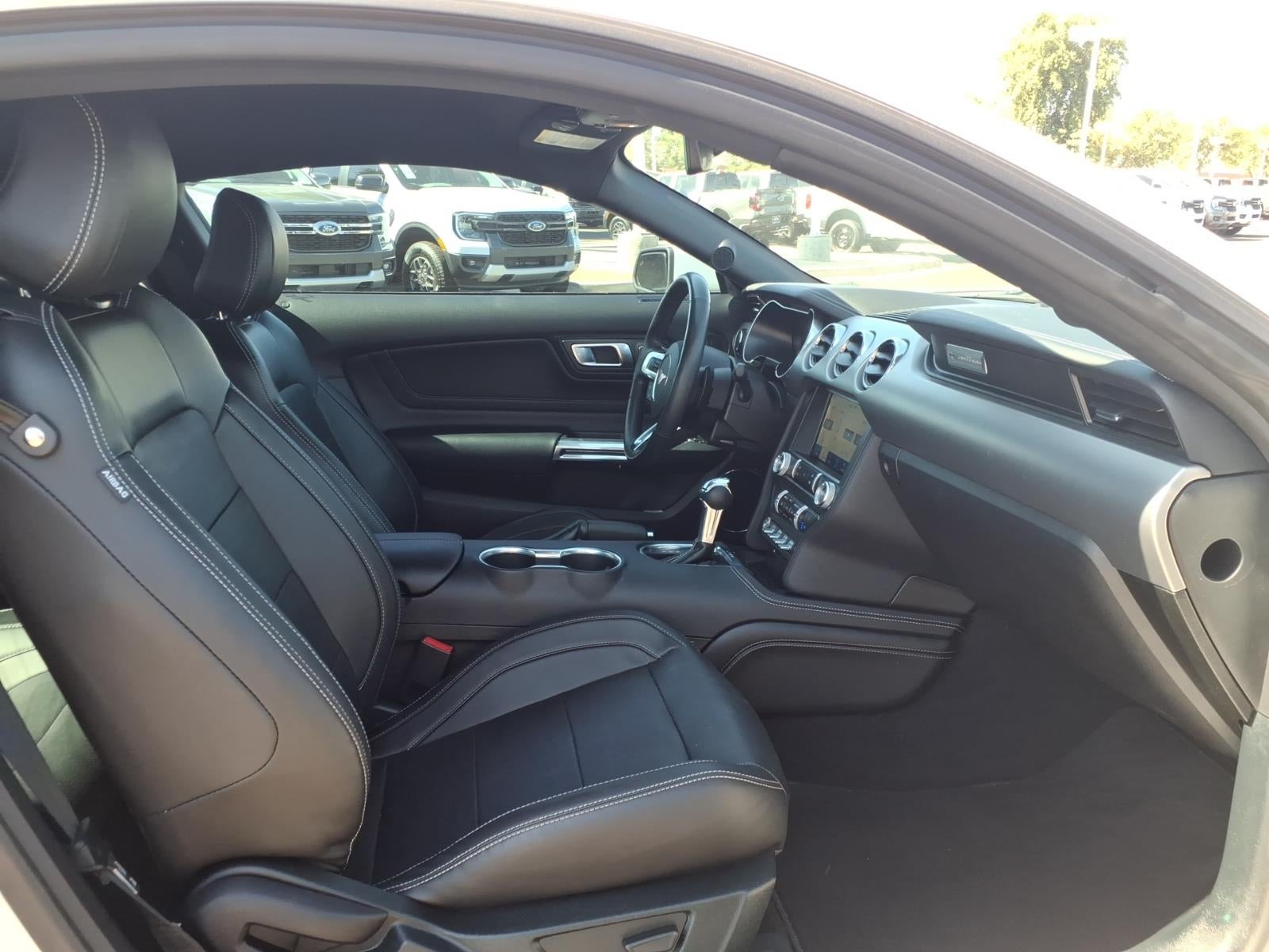 2022 Ford Mustang EcoBoost Premium