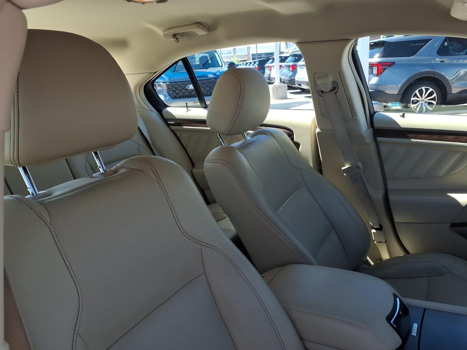 2016 Ford Taurus Limited