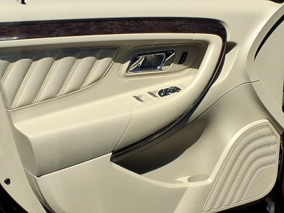 2016 Ford Taurus Limited