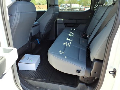 2026 Ford SUPER DUTY F-550 XL 2WD CREW CAB 203 WB 8