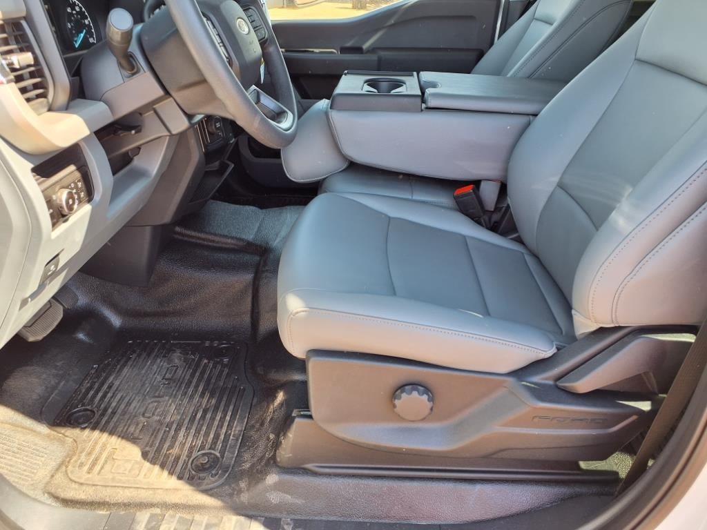 2025 Ford F-350 Super Duty XL