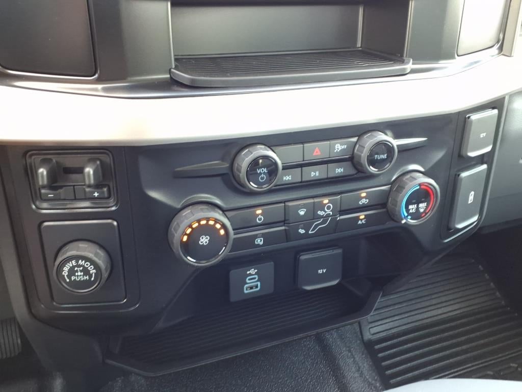 2025 Ford F-250 Super Duty XL