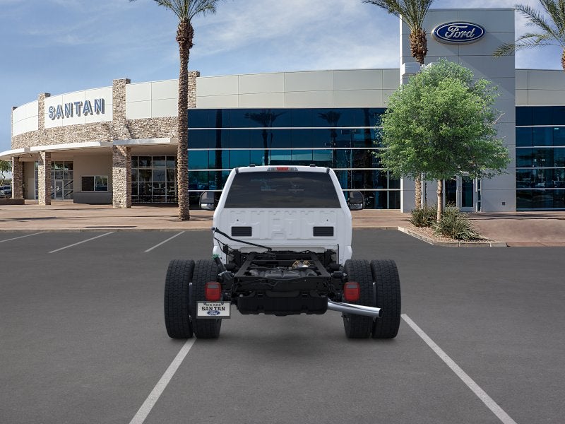 2025 Ford SUPER DUTY F-550 DRW XL 4WD REG CAB 169 WB 84