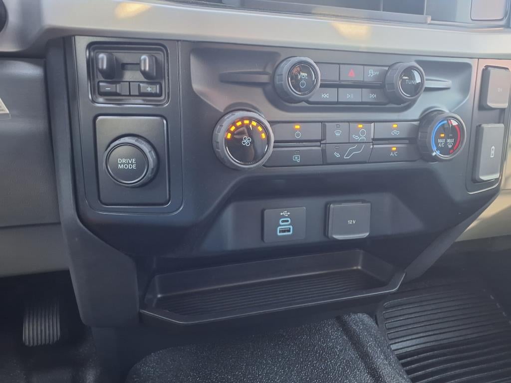 2025 Ford F-350 Super Duty XL