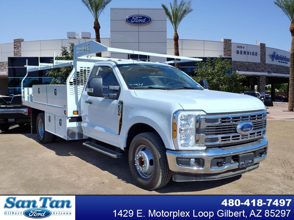 2025 Ford F-350 Super Duty XL