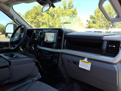 2025 Ford F-350 Super Duty XL