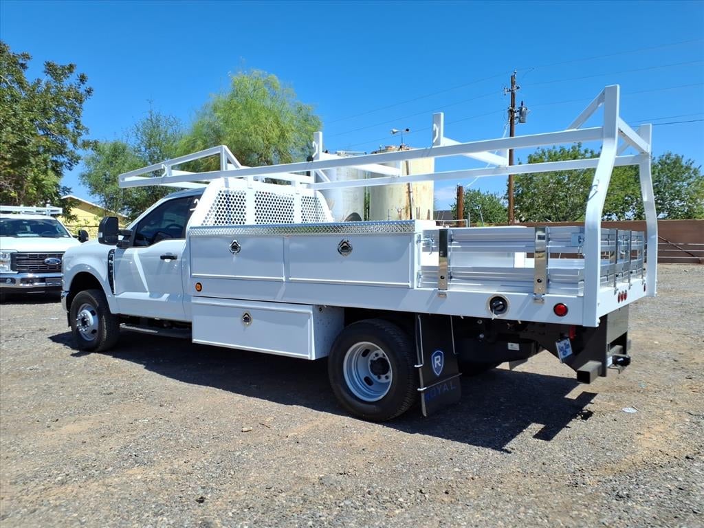 2025 Ford F-350 Super Duty XL