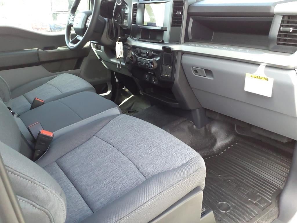 2024 Ford F-350 Super Duty XL