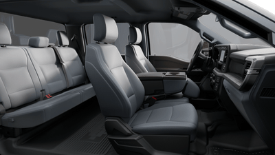 2025 Ford SUPER DUTY F-550 CREW CHAS CAB DRW/179