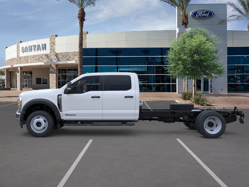 2026 Ford SUPER DUTY F-550 XL 4WD CREW CAB 203 WB 8