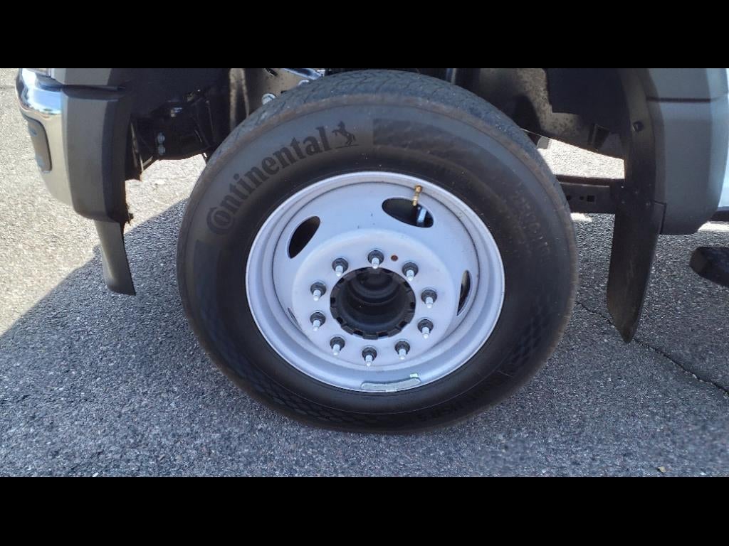 2024 Ford F-550 Super Duty XL