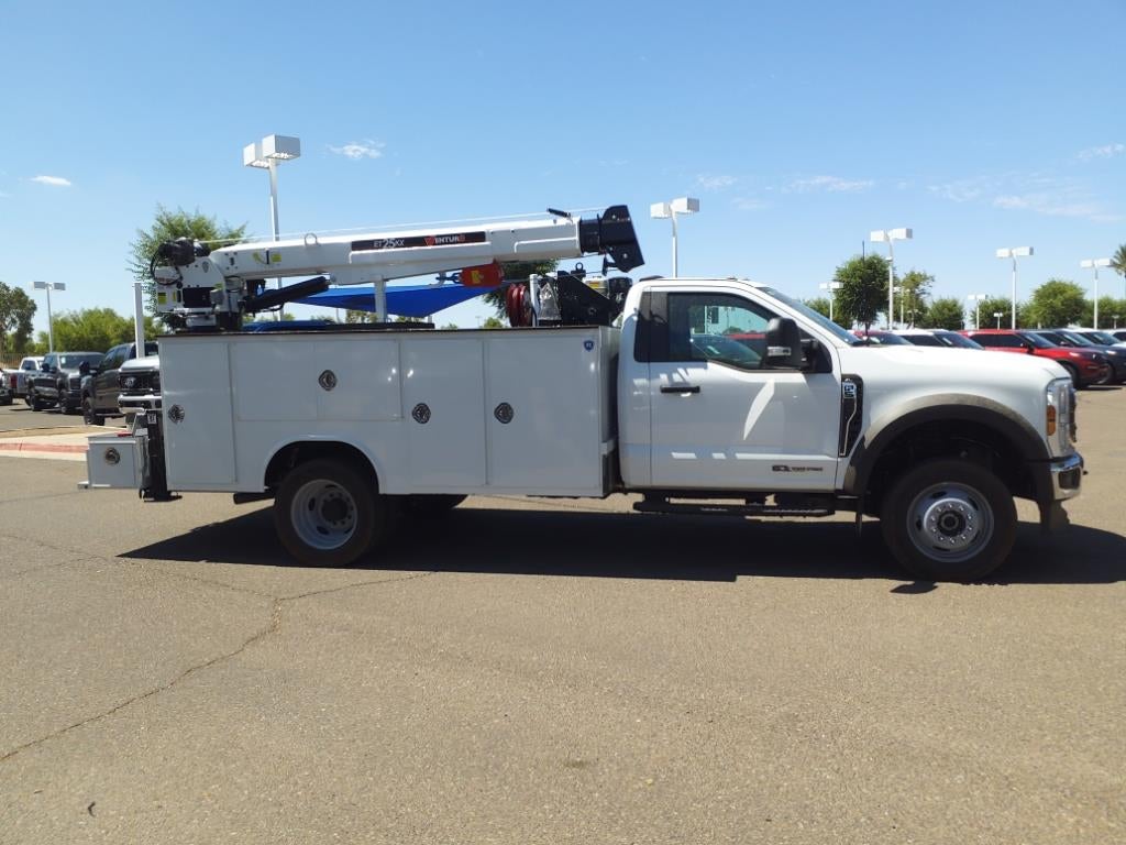 2024 Ford F-550 Super Duty XL