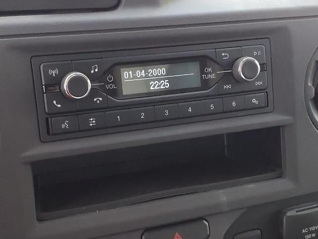 2025 Ford E-350 Super Duty XL Cutaway