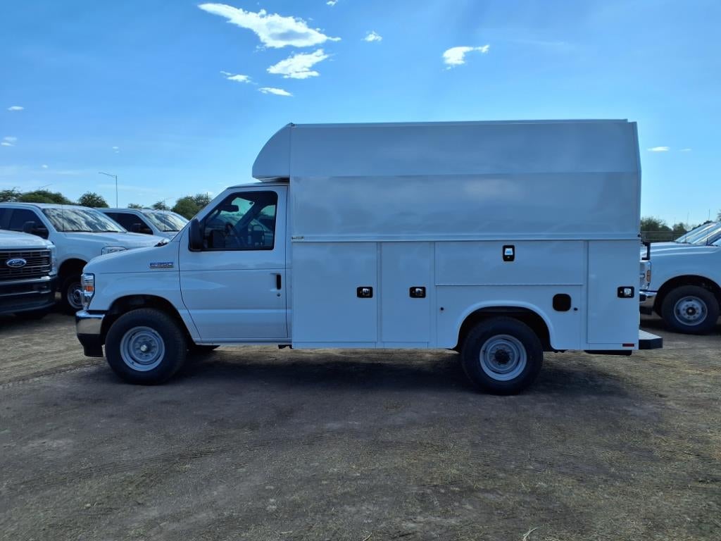 2026 Ford E-Series E-350 SD
