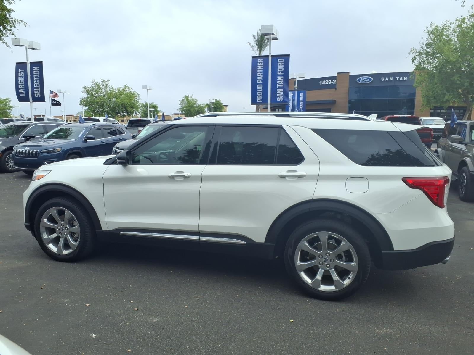 2020 Ford Explorer Platinum