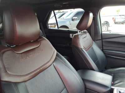 2023 Ford Explorer Hybrid Platinum