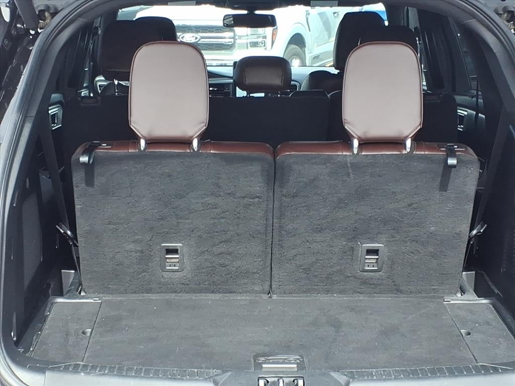 2023 Ford Explorer Hybrid Platinum